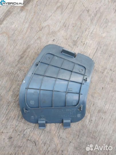 Заглушка обшивки багажника задняя левая Toyota 2