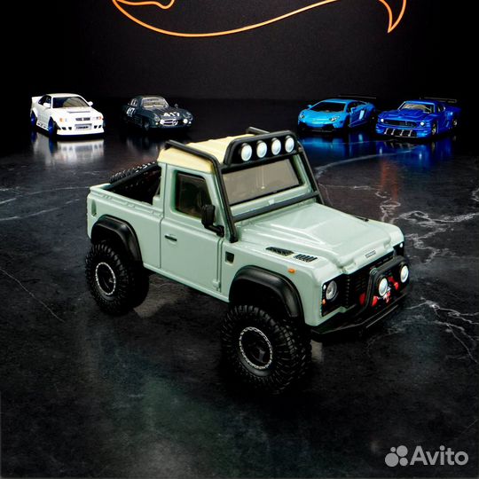 Hot wheels elite64 land rover defender 90