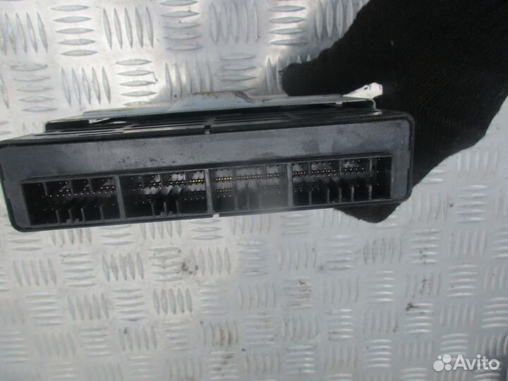 Блок управления двигателем Mitsubishi Lancer 9