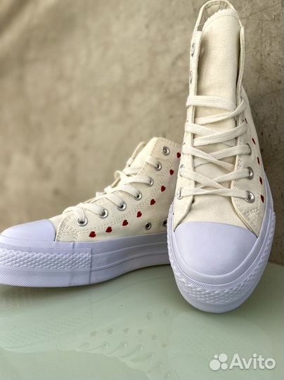 Кеды женские Converse Chuck