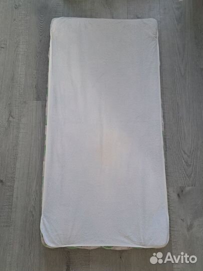 Матрас и чехол 60х120 см
