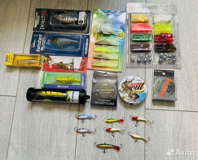 Воблеры, твистеры, блесны, леска