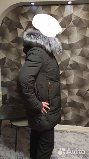 Пуховик женский