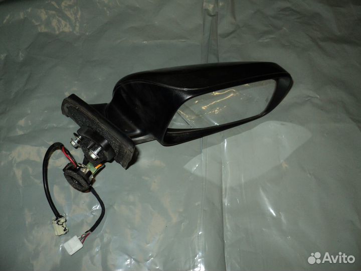 Toyota corolla 2006г. зеркало правое
