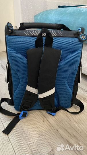 Школьный рюкзак