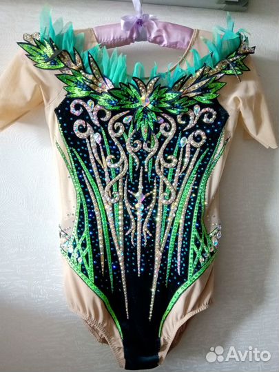 Купальник для художественной гимнастики