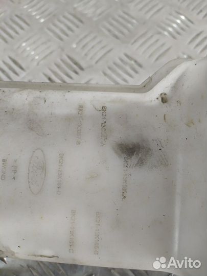 Бачок стеклоомывателя Tourneo Custom 12