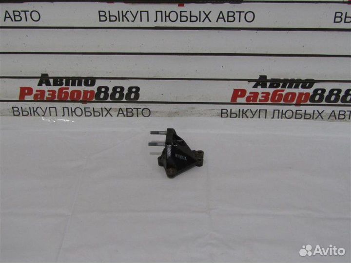 Кронштеин подушки двигателя Kia Rio G4FG 2019