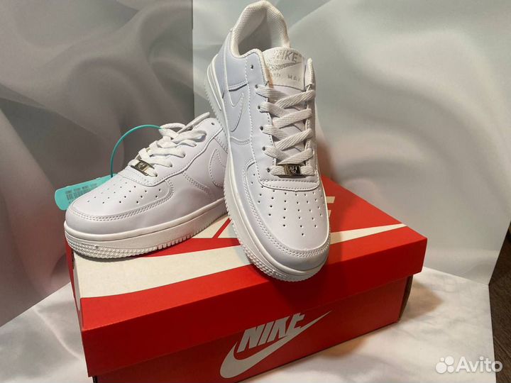 Кроссовки Nike Air force 1 белые