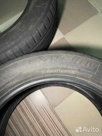 Michelin Latitude Sport 3 235/55 R19 и 255/50 R19 101Y