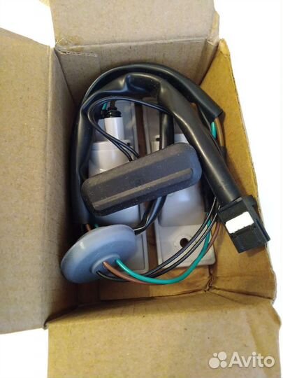 Кнопка открывания багажника Шевроле Круз, Орландо