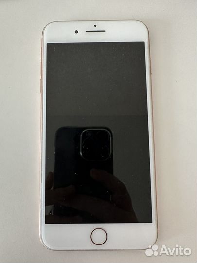 iPhone 8 Plus, 64 ГБ