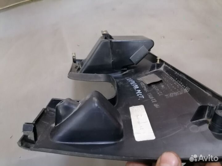 Накладка торпедо левая для Mitsubishi Carisma (DA)