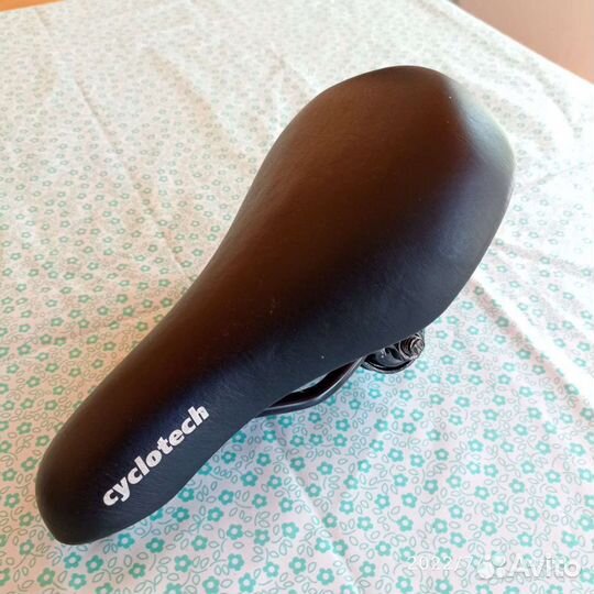 Седло велосипедное