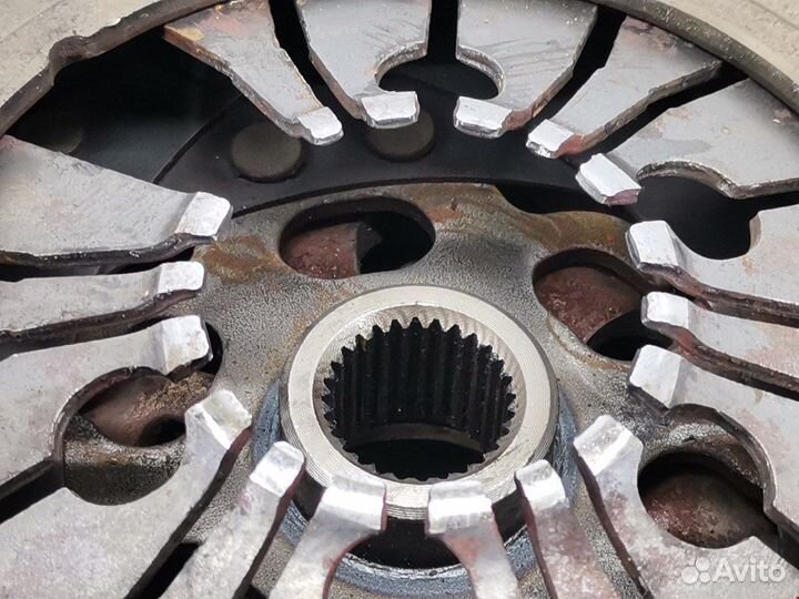 Маховик Volkswagen Golf