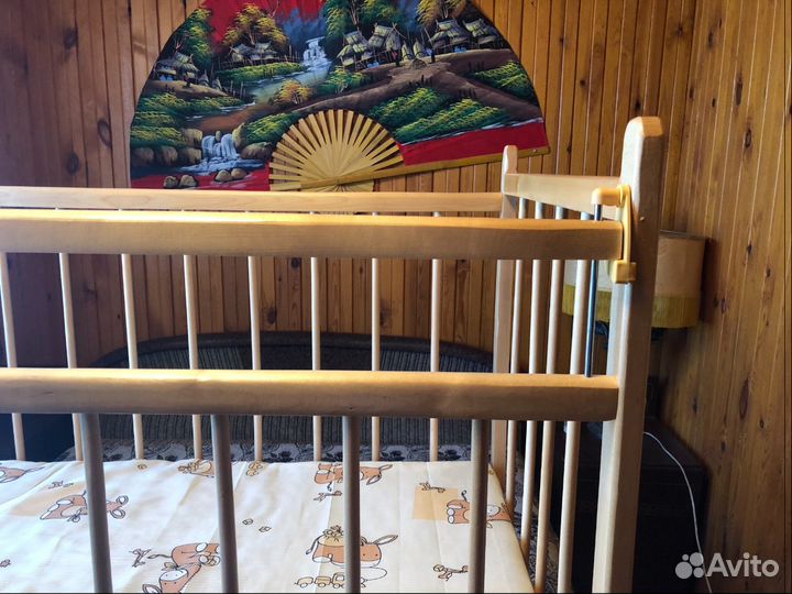 Продам детскую кроватку