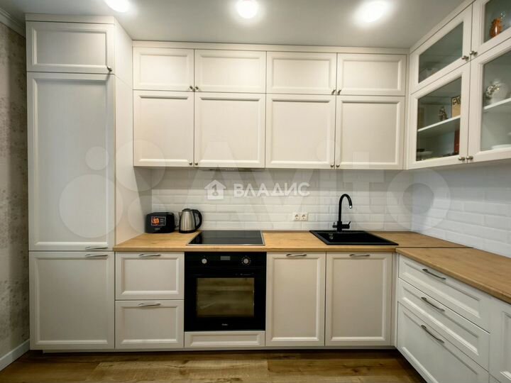 3-к. квартира, 70,8 м², 6/14 эт.