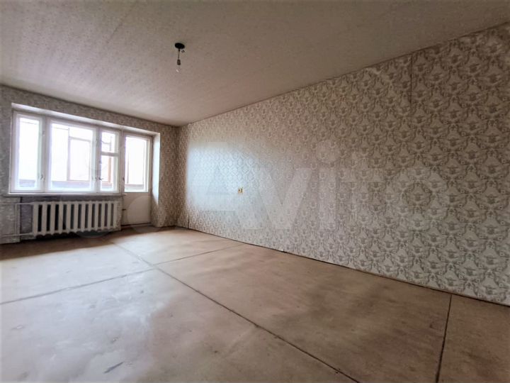 3-к. квартира, 80 м², 3/3 эт.