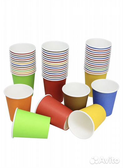 Бумажные стаканчики