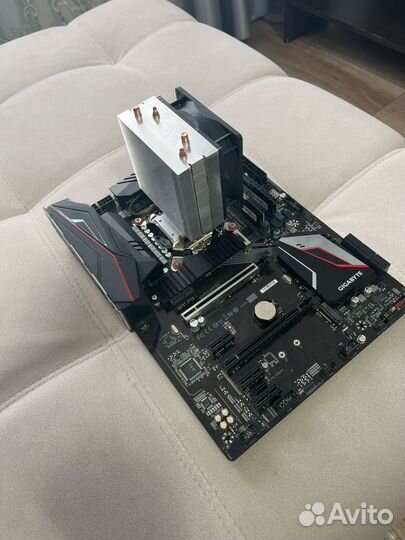 Материнская плата с процессором i7 8700k + 32 gb