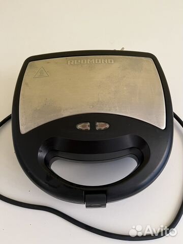 Вафельница redmond