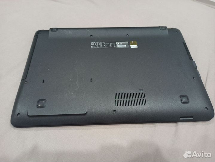 Ноутбук asus