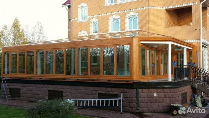 Безрамное остекление террасы