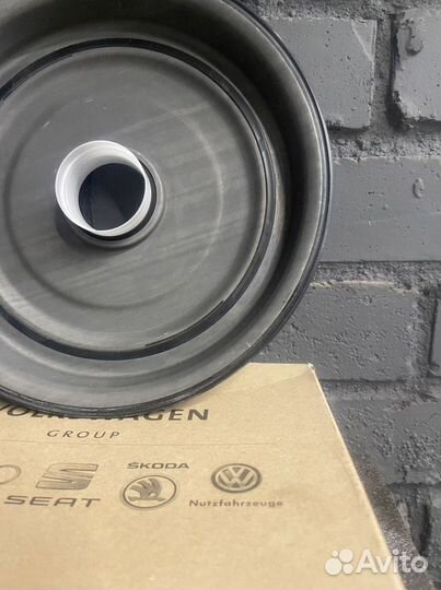 Сальник крышка DSG6 DQ250 Audi: Q3