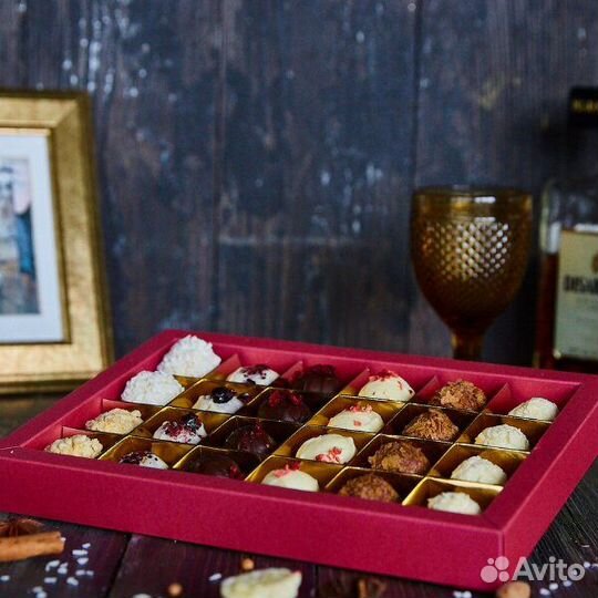 Шоколадный набор трюфелей на 24 конфеты