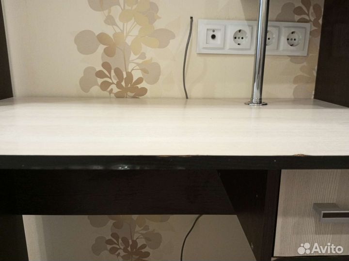 Стол компьютерный+пенал Дебют