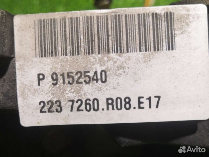 Замок задней правой двери Volvo 850