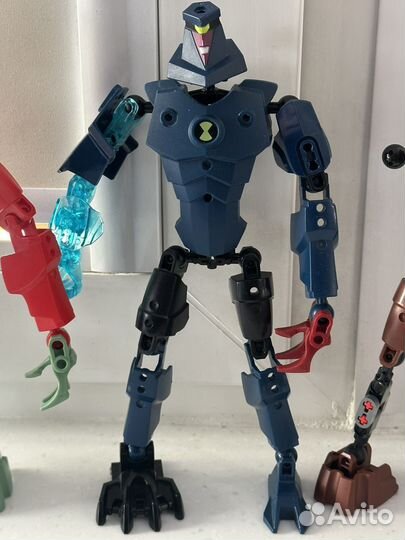 Lego Ben 10 наборы 8411, 8410, 8518, 8517
