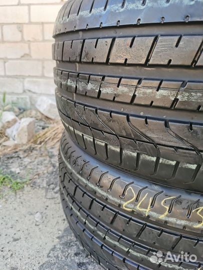Pirelli P Zero 245/35 R19 95Y