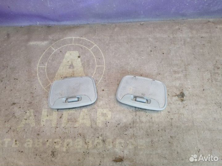 Плафон подсветки салона Mitsubishi Outlander Xl