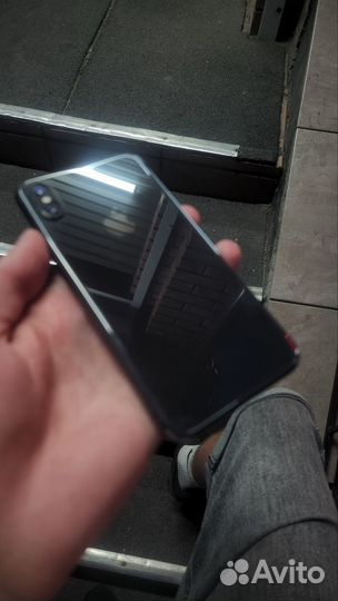 iPhone X, 64 ГБ