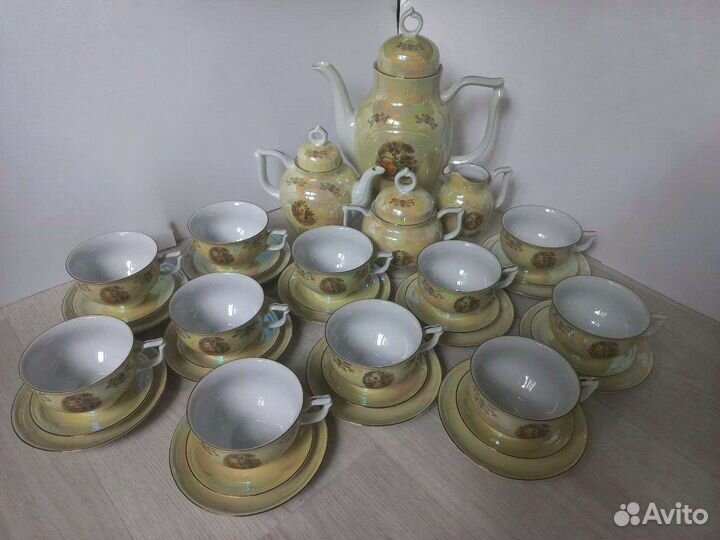 Фарфоровый сервиз Мадонна гдр, чайно-столовый