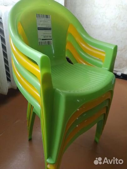 Детские стулья, новые всего 5 штук
