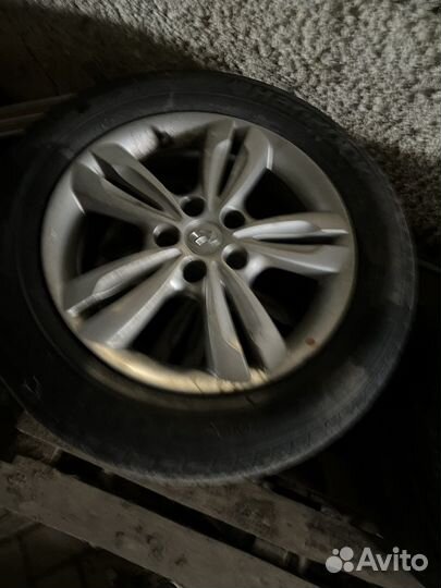 Продам диски на хендай с резиной
