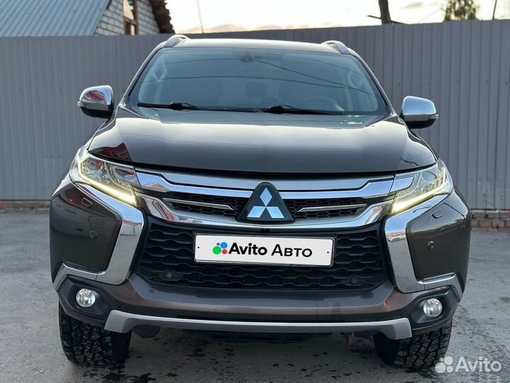 Mitsubishi Pajero Sport 3.0 AT, 2018, 288 200 км