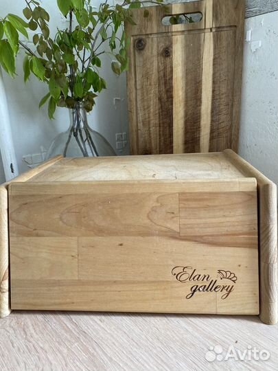 Хлебница деревянная