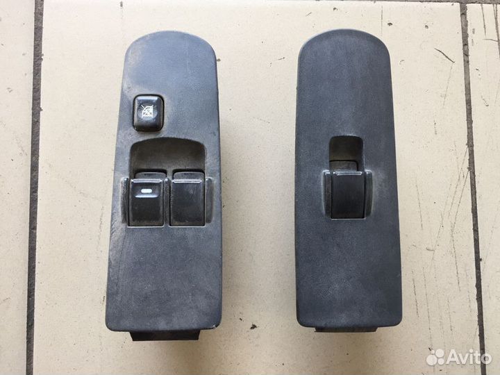 Кнопка стеклоподъемника Mitsubishi Colt Z30