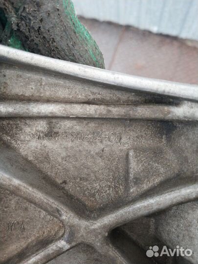 Кронштейн кондиционера Форд Фокус 3