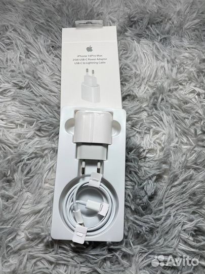 Быстрая зарядка для iPhone 25w