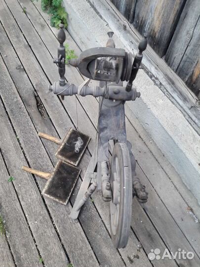 Прялка и ткацкий станок