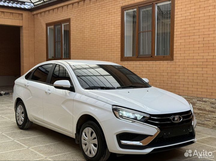 Разбор новых лада веста с автосалона