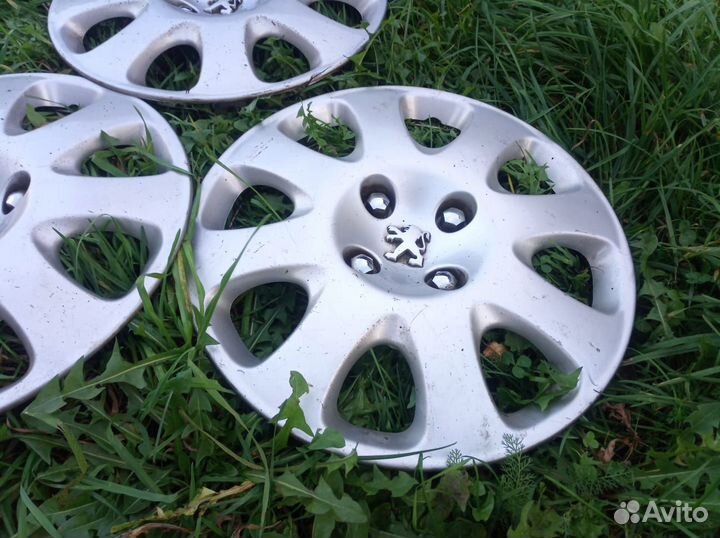 Колпаки peugeot r15 Пежо
