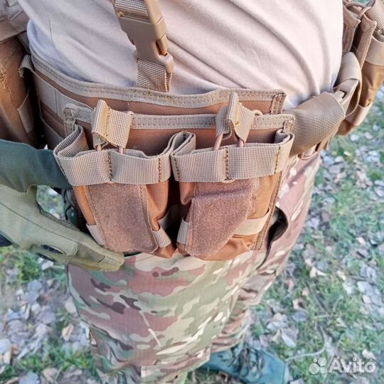 Тактический пояс с подсумками