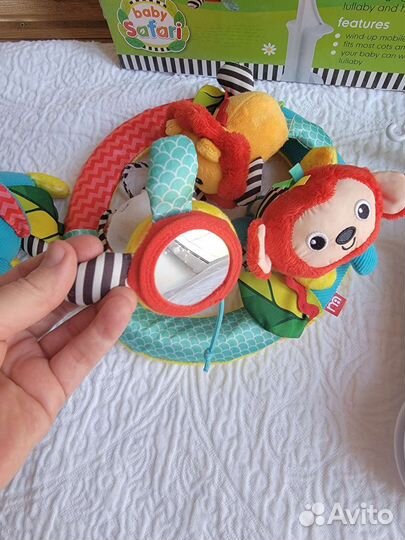 Мобиль на детскую кроватку