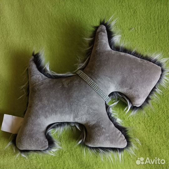 Подушка игрушка меховая собачка