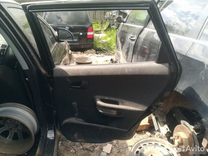 Дверь задняя правая Kia Ceed